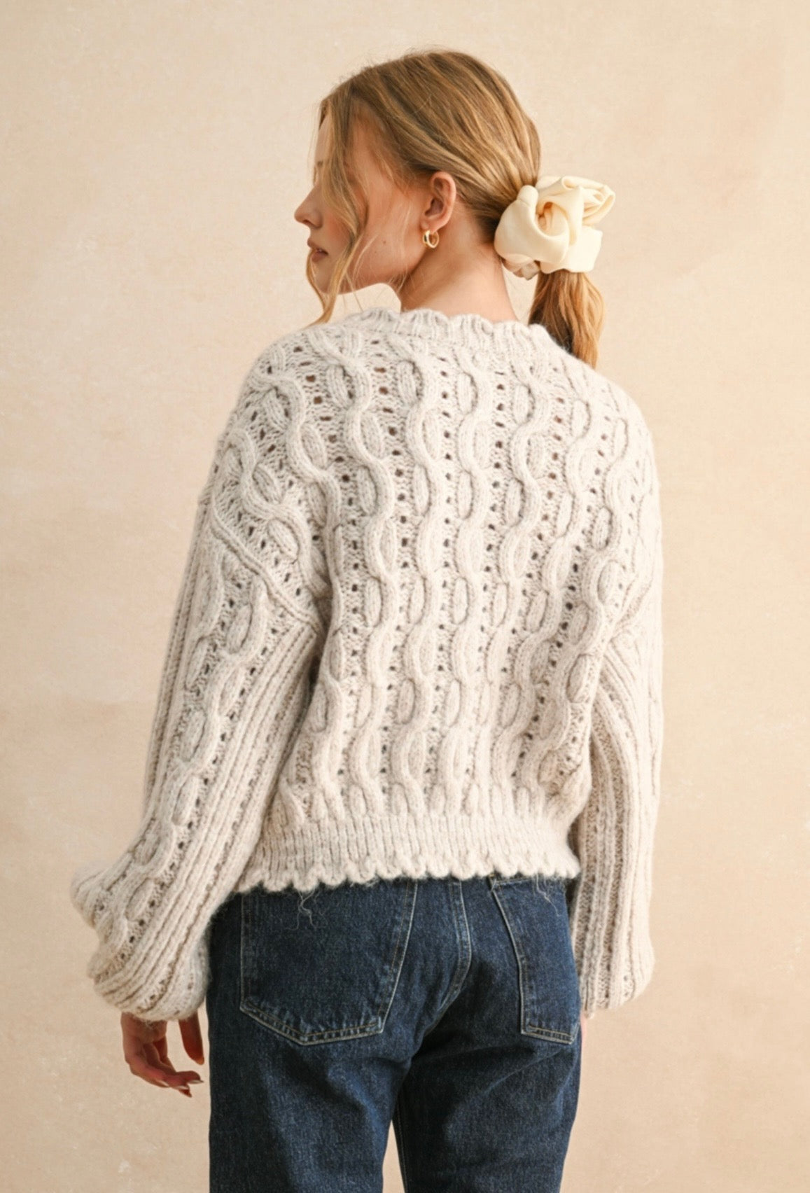 Cream Scalloped Bow Cardigan