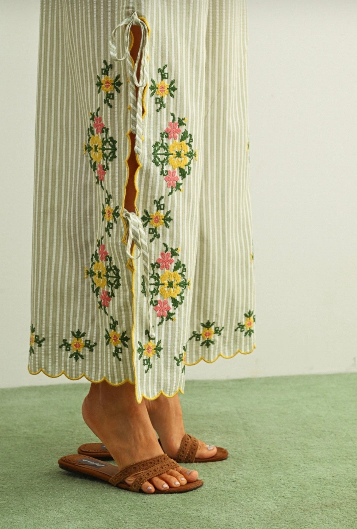 Isn’t She Lovely Linen Pant