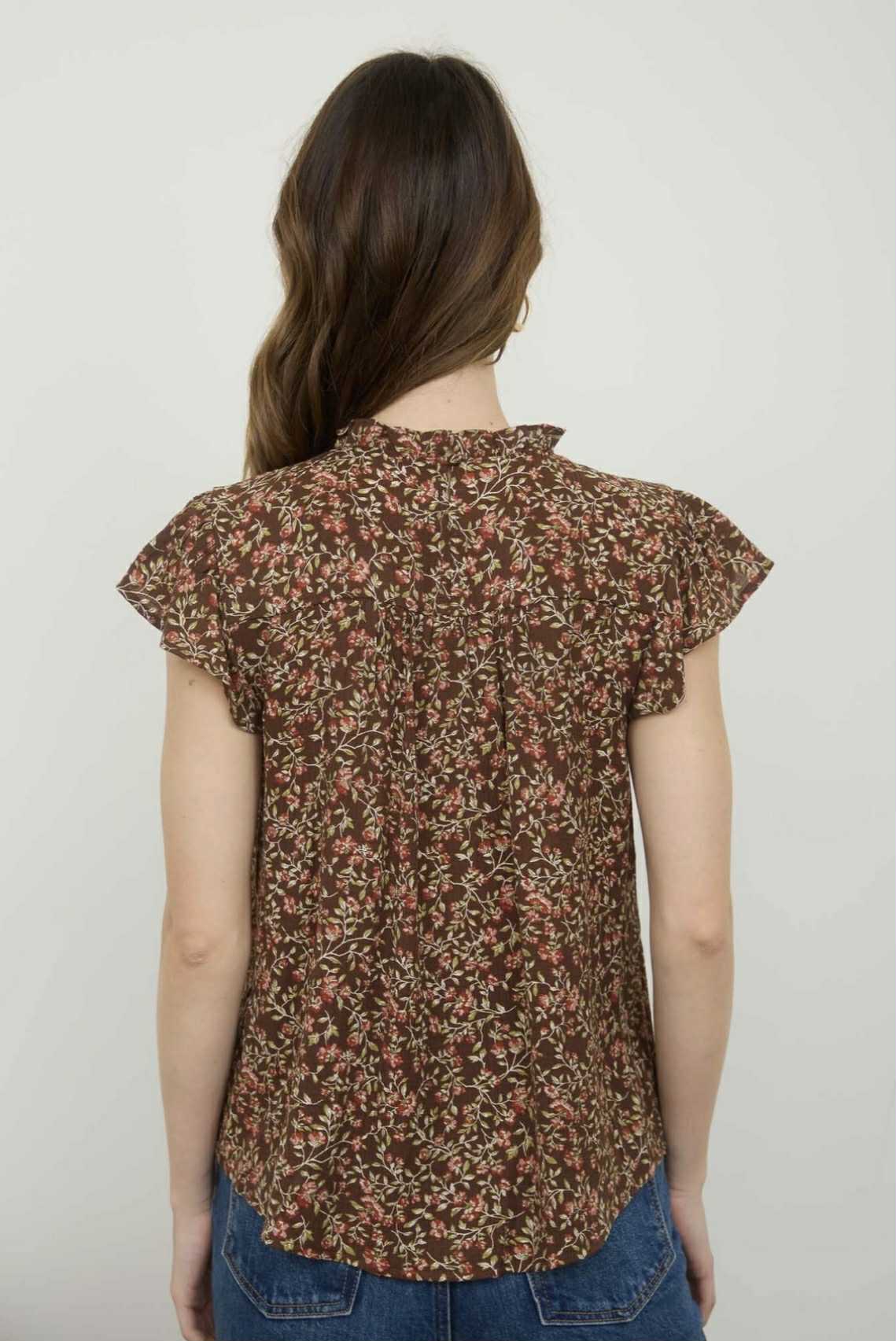Falling for you floral top