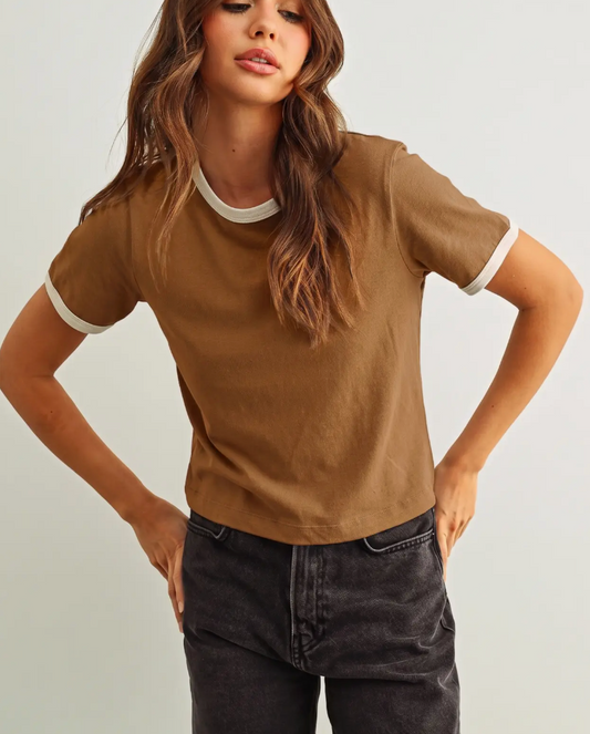 Laura Classic Tee