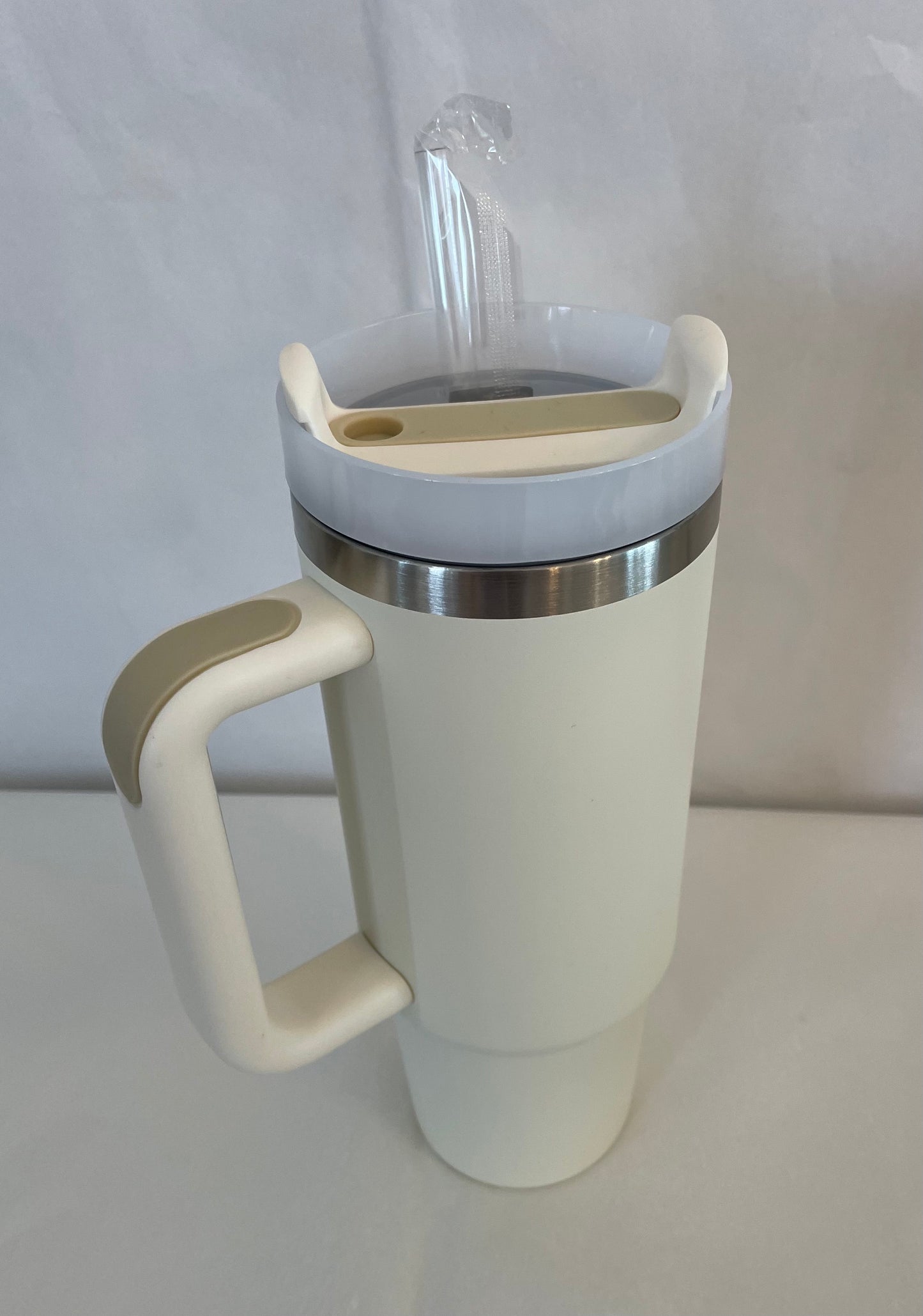 Insulated Travel Cup with Straw